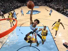 包含孟菲斯灰熊训练开放日，加时末段状态回暖引欢呼，NBA季后赛在即，资深球员宣示担当的词条