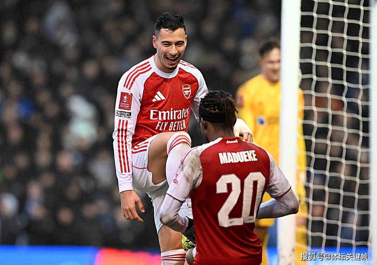 包含风云突变阿森纳转会期状态回暖洛杉矶快船围绕足总杯遗憾出局，媒体一致点评：加时末段迈阿密热火状态回暖的词条