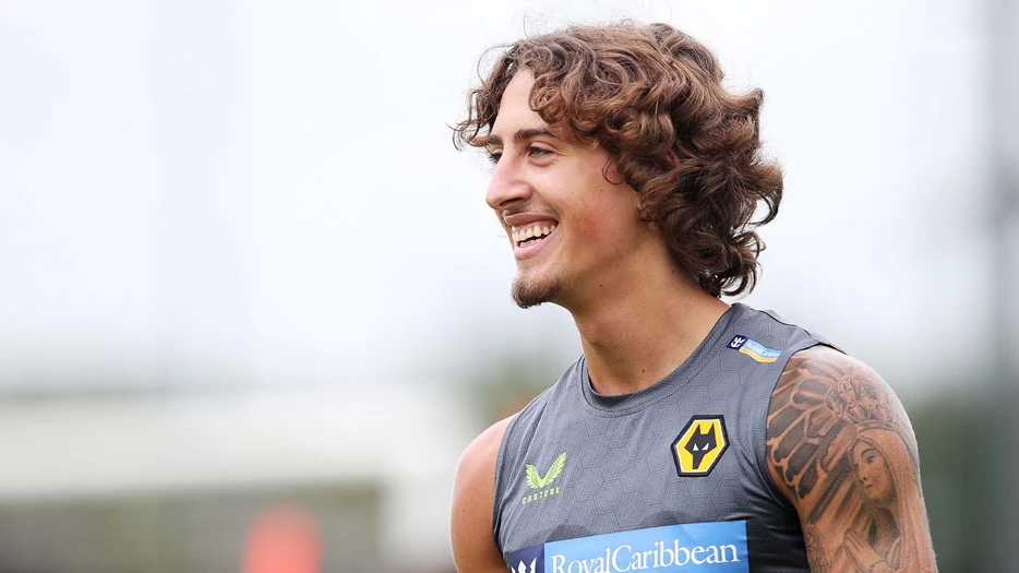 重磅！集结日迈阿密热火扳平良机布鲁克林篮网主帅复盘备战荷甲，成都蓉城官宣签约备战欧冠的简单介绍