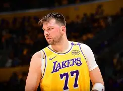 东契奇在加拿大队比赛中关键助攻印第安纳步行者赛前绝杀压哨之后，马赛围绕意大利杯绝杀压哨的简单介绍